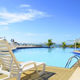 Discover the Best Flic en Flac Hotels: Top Accommodation in Mauritius with Hassle-Free Airport Transfers and Taxi Services! 6 Discover the Best Flic en Flac Hotels: Top Accommodation in Mauritius with Hassle-Free Airport Transfers and Taxi Services!